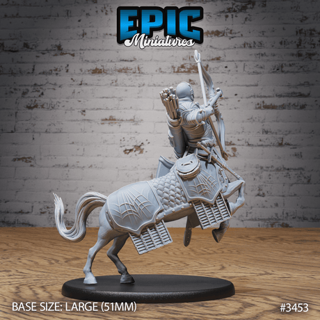 Tabletop Miniatur: Zentaur-Ritter mit Bogen, Ansicht von hinten mit Bogen-Details