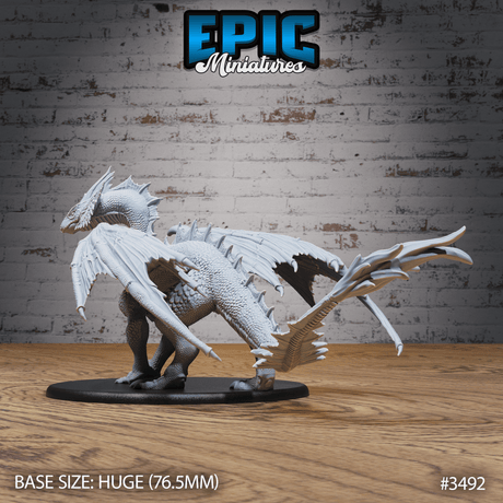 Rückansicht des majestätischen stehenden Mirage Drachen Tabletop Miniatur