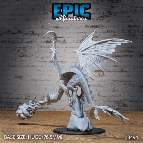 Feurige Rückansicht des Mirage Drachen in Aktion als Tabletop Figur