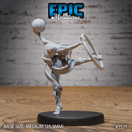 Tabletop Miniatur - Akrobat Elf Dancing von vorne